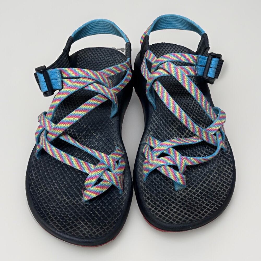 Chaco Womens 7 Black Rainbow Multicolor Strap Sport Sandals Boho